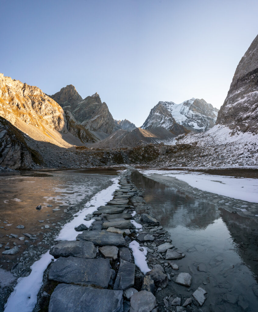 Lac des Vaches au cœur de la Savoie
